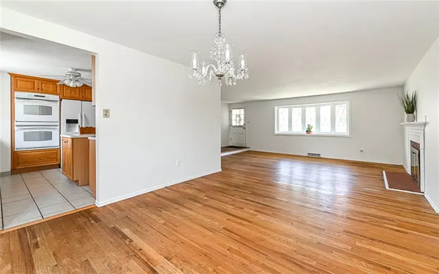 2723 College Park Rd gallery image 9