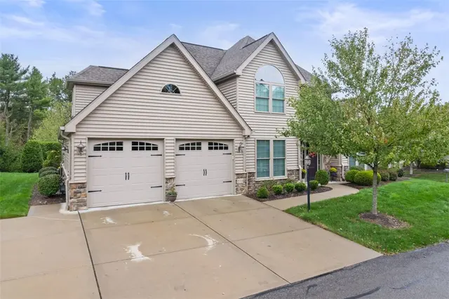 2723 Flat Stone Ct gallery image 5