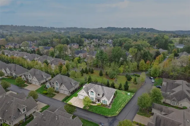 2723 Flat Stone Ct gallery image 11