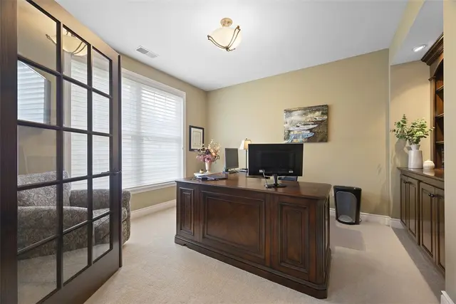 2723 Flat Stone Ct gallery image 27