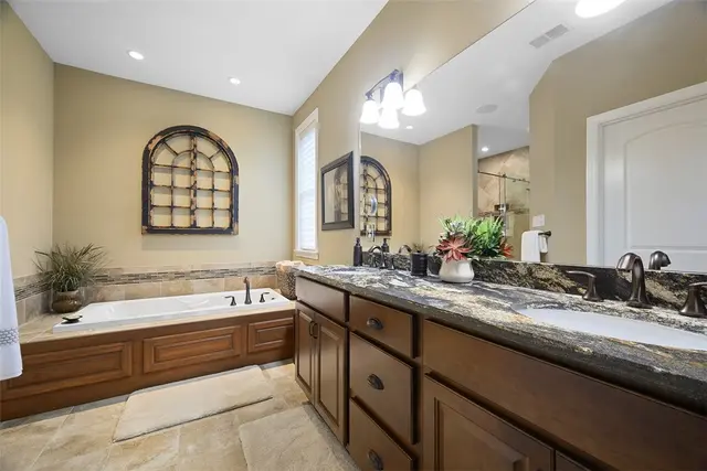 2723 Flat Stone Ct gallery image 28