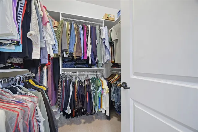 2723 Flat Stone Ct gallery image 32