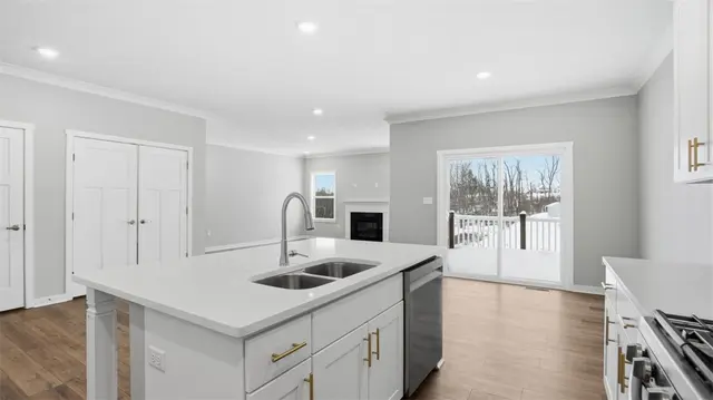 2724 Marra Drive gallery image 6