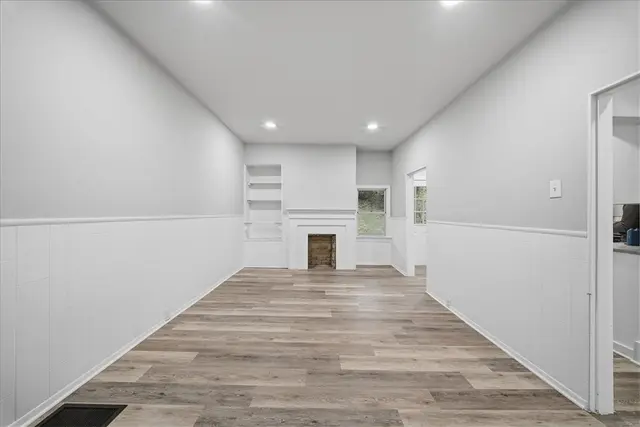 2728 Glen Mawr St gallery image 14