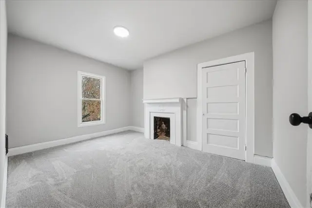 2728 Glen Mawr St gallery image 19