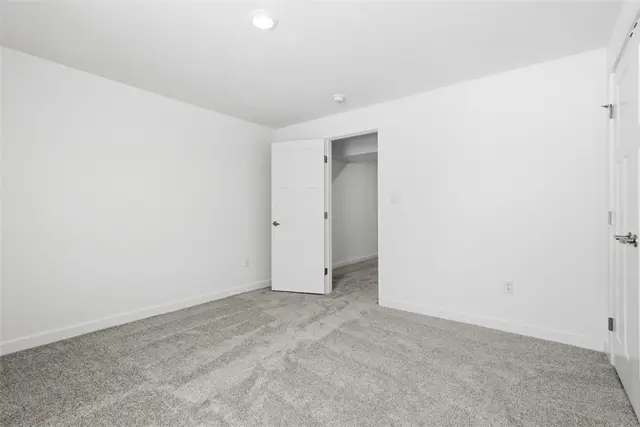 2730 Marra Drive gallery image 28