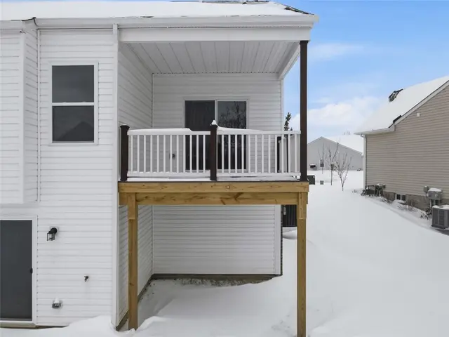 2730 Marra Drive gallery image 33