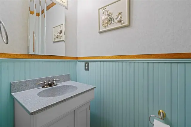 274 Kettering Cir gallery image 36