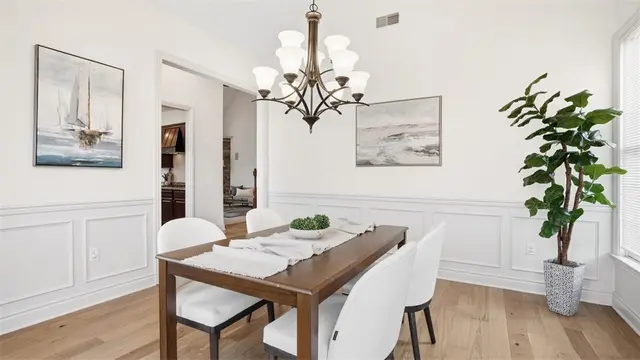 2749 Shadowrock Court gallery image 5