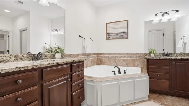2749 Shadowrock Court gallery image 21
