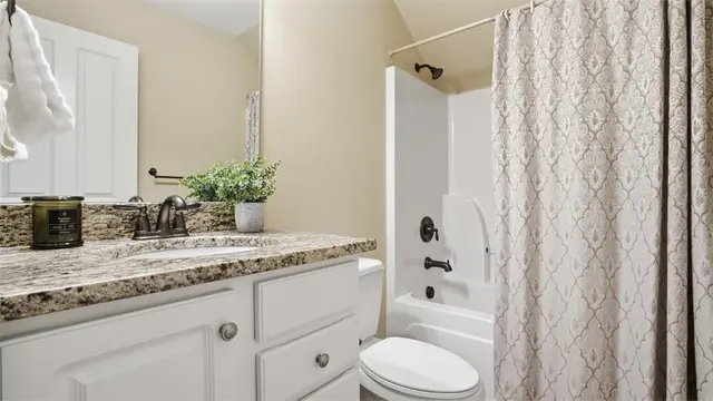2749 Shadowrock Court gallery image 34