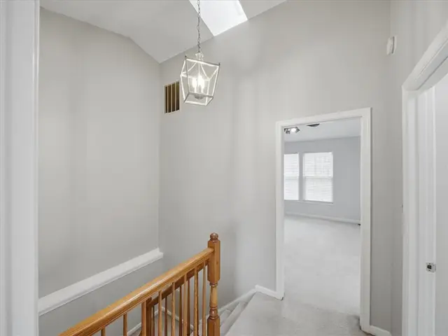 2755 Drake Ct gallery image 5
