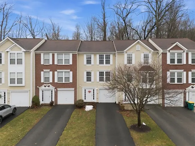 2755 Drake Ct gallery image 10