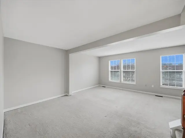 2755 Drake Ct gallery image 15
