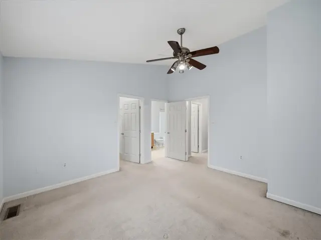 2755 Drake Ct gallery image 18