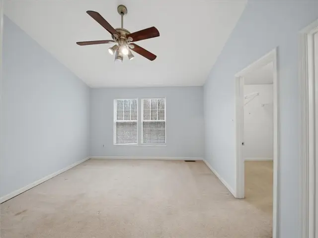 2755 Drake Ct gallery image 19