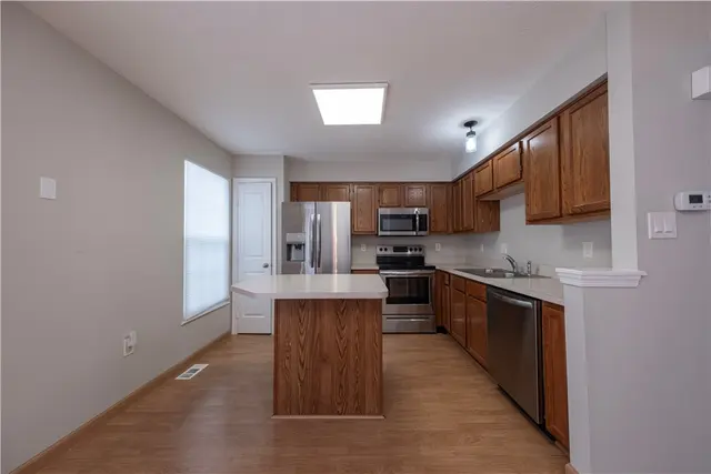 2785 Drake Ct gallery image 2