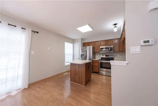 2785 Drake Ct gallery image 3