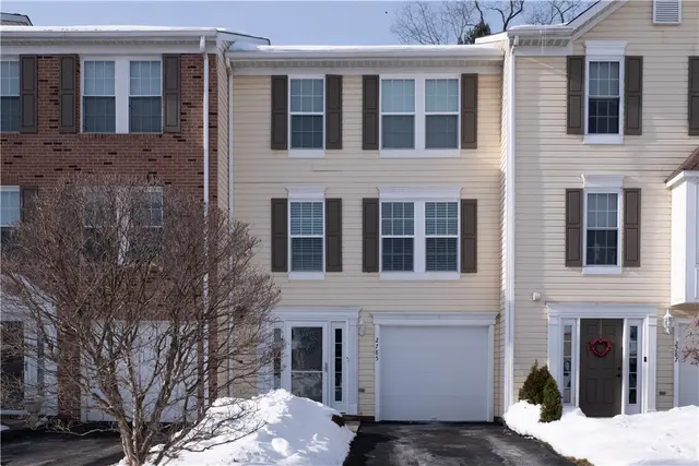 2785 Drake Ct gallery image 4