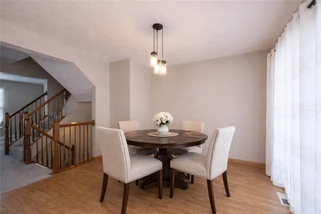 2785 Drake Ct gallery image 8