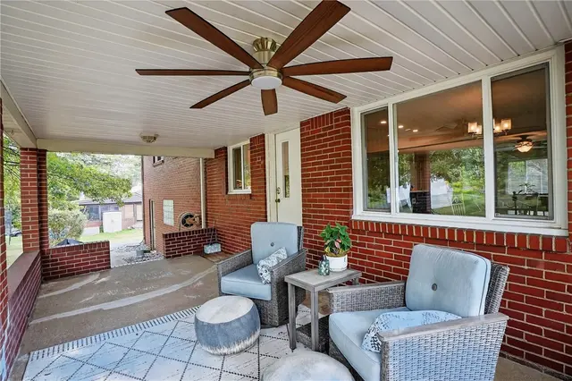 2796 Clearview Rd gallery image 6