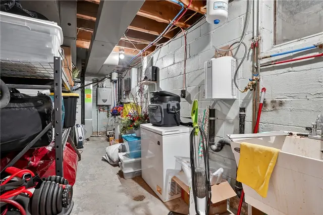 2796 Clearview Rd gallery image 7