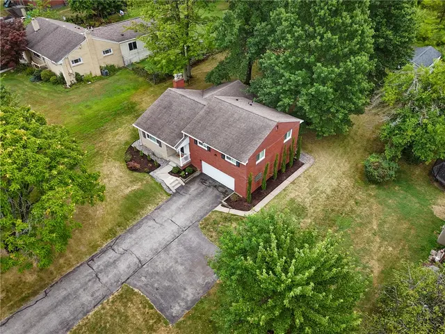 2796 Clearview Rd gallery image 15