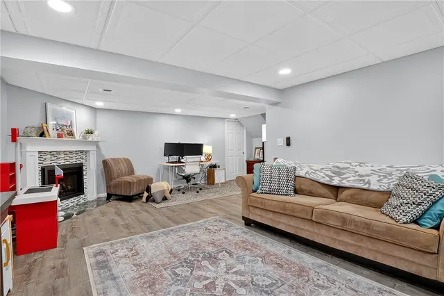 2796 Clearview Rd gallery image 27