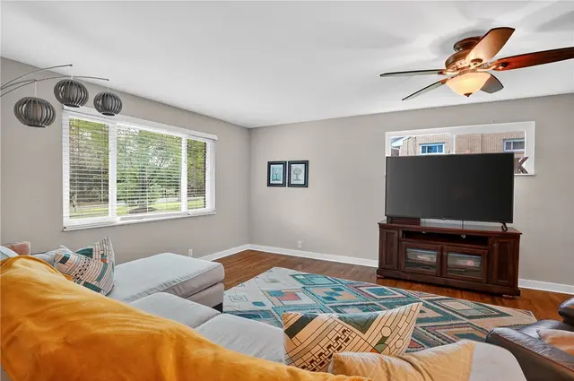 2796 Clearview Rd gallery image 32