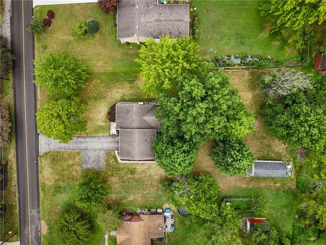 2796 Clearview Rd gallery image 39