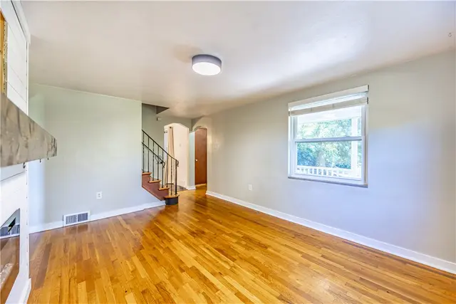 28 Nocklyn Dr gallery image 12
