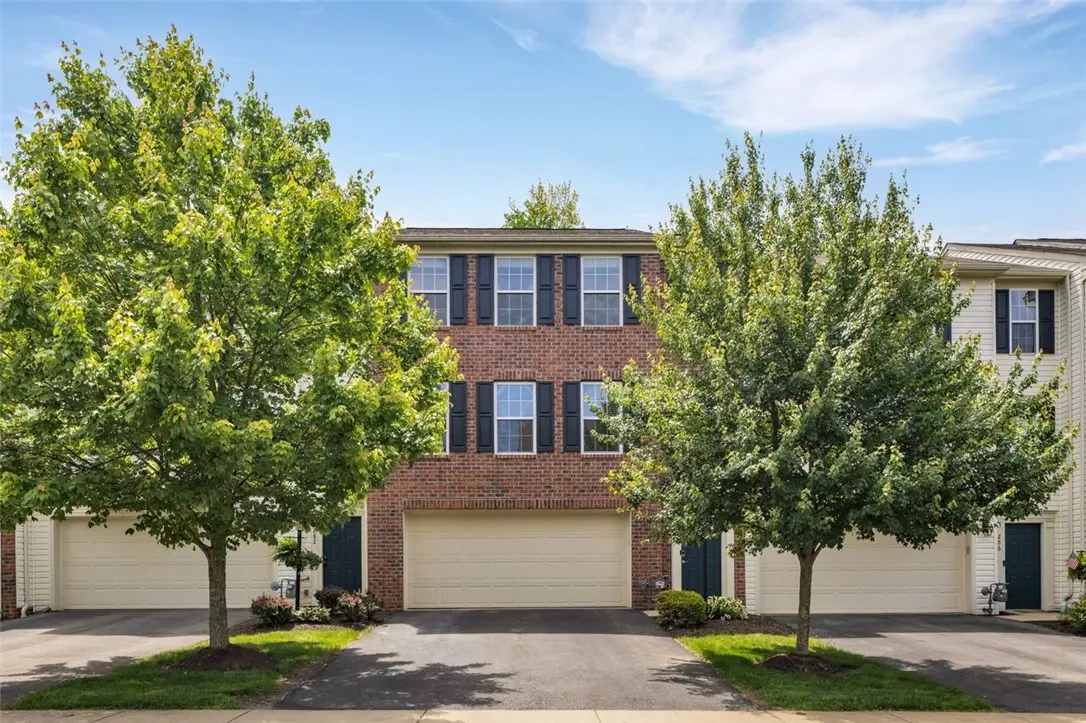 284 Broadstone Dr