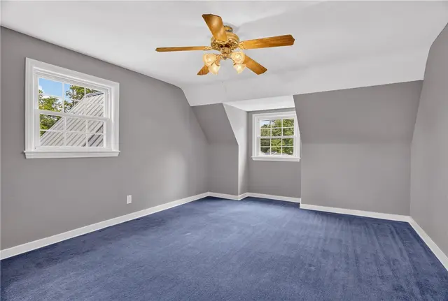 2848 Anderson Dr gallery image 5