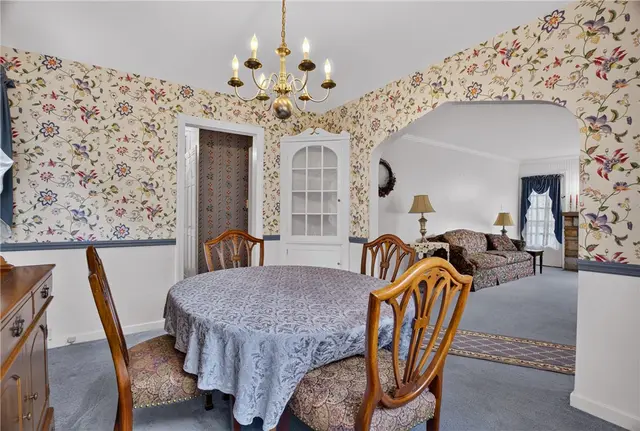 2848 Anderson Dr gallery image 21