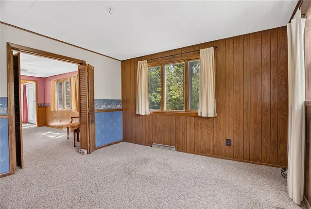 2848 Anderson Dr gallery image 22