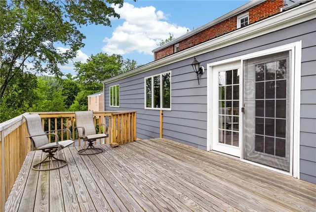 2848 Anderson Dr gallery image 24