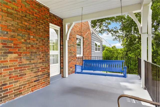 2848 Anderson Dr gallery image 45