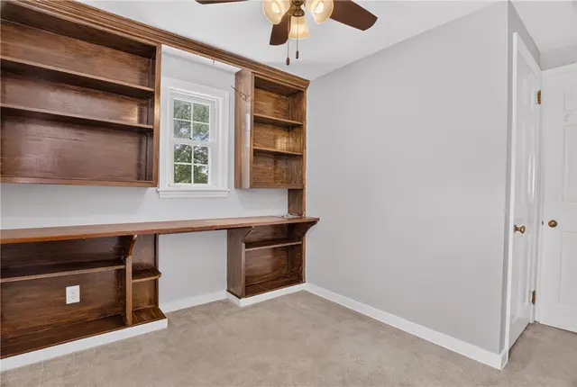 2848 Anderson Dr gallery image 49