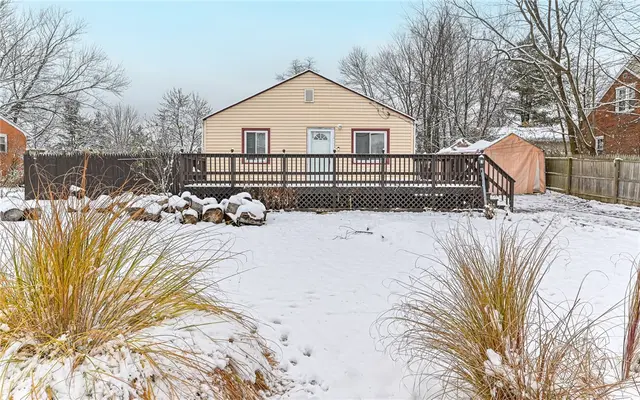 2851 Bella Vista Dr