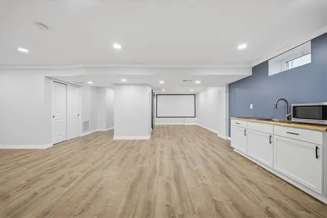 286 Buckingham Dr gallery image 30