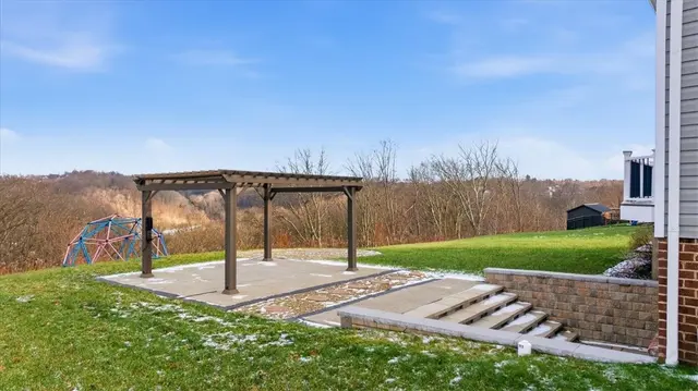 286 Buckingham Dr gallery image 36