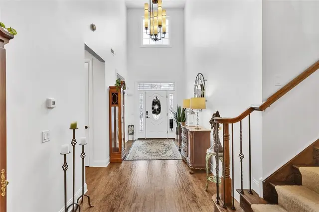 288 Jefferson Ln gallery image 9