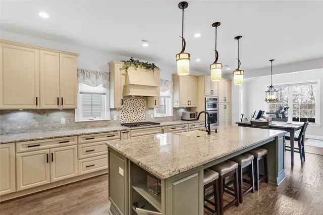 288 Jefferson Ln gallery image 36