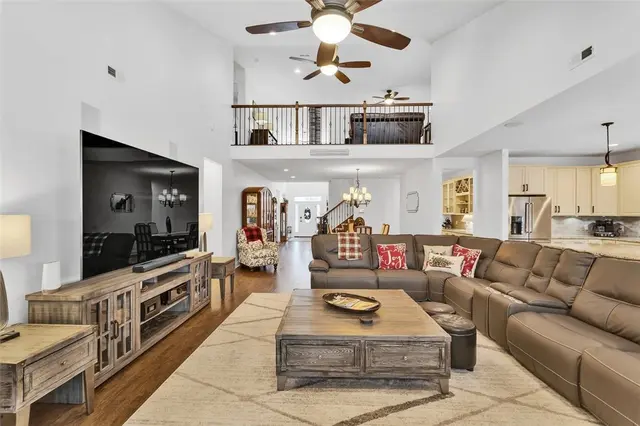 288 Jefferson Ln gallery image 43