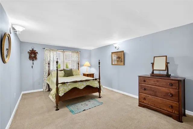 2895 GRANDVIEW DR gallery image 11
