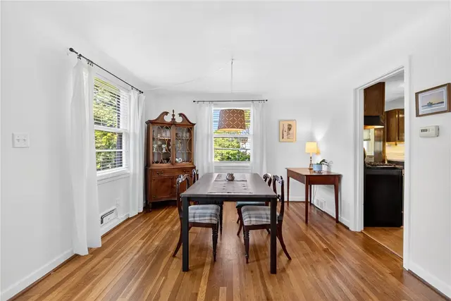 2895 GRANDVIEW DR gallery image 32
