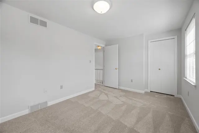 2903 Claridge Drive gallery image 13