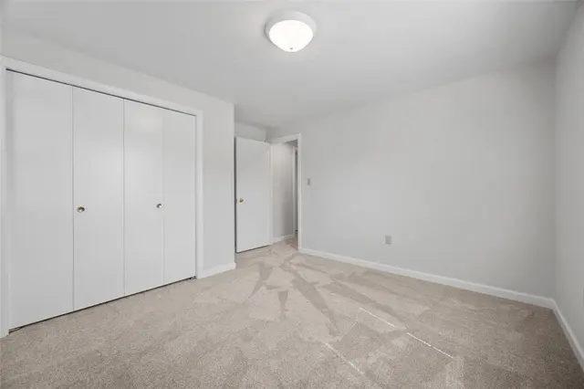 2903 Claridge Drive gallery image 15