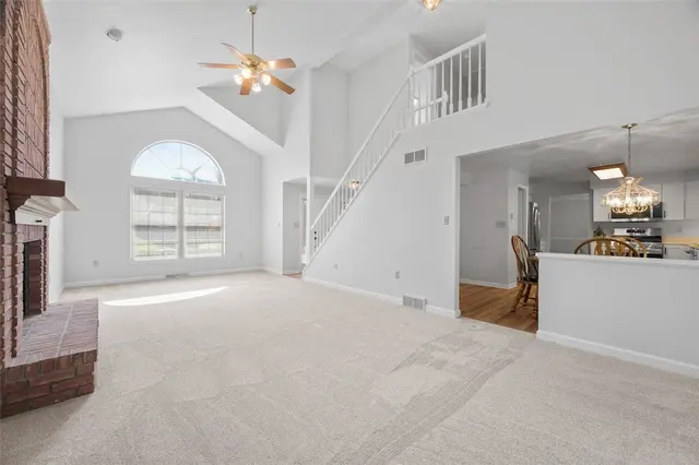 2903 Claridge Drive gallery image 20