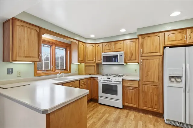 2919 Kennedy Heights Dr. gallery image 5